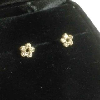 ポンテヴェキオ(PonteVecchio)の0.36ct♡18金フラワーダイヤ ピアス♡(ピアス)