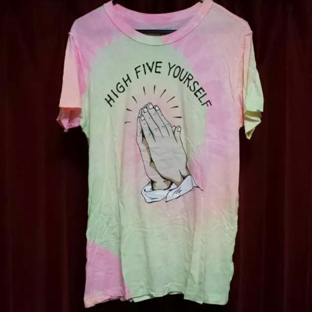 UNIF(ユニフ)のUNIF High Five Yourself タイダイTシャツ レディースのトップス(Tシャツ(半袖/袖なし))の商品写真