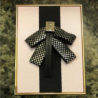 イヴサンローランボーテ(Yves Saint Laurent Beaute)のイヴ サンローラン チークハイライト(チーク)