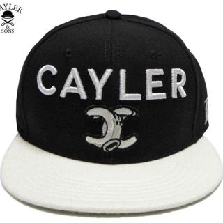 カシラ(CA4LA)の中古CAYLER&SONSウールバイザーバイカラースナップバックキャップ(キャップ)