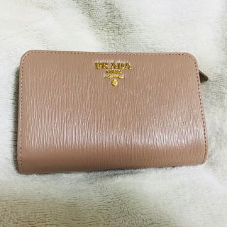 PRADA - PRADA 財布 新品 カメオの通販｜ラクマ