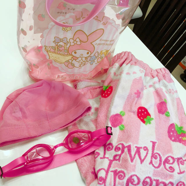 cocco様専用 お取り置き品 キッズ/ベビー/マタニティのキッズ服女の子用(90cm~)(水着)の商品写真