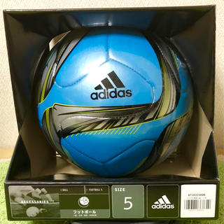 アディダス(adidas)のアディダス サッカーボール 5号 ブルー(ボール)