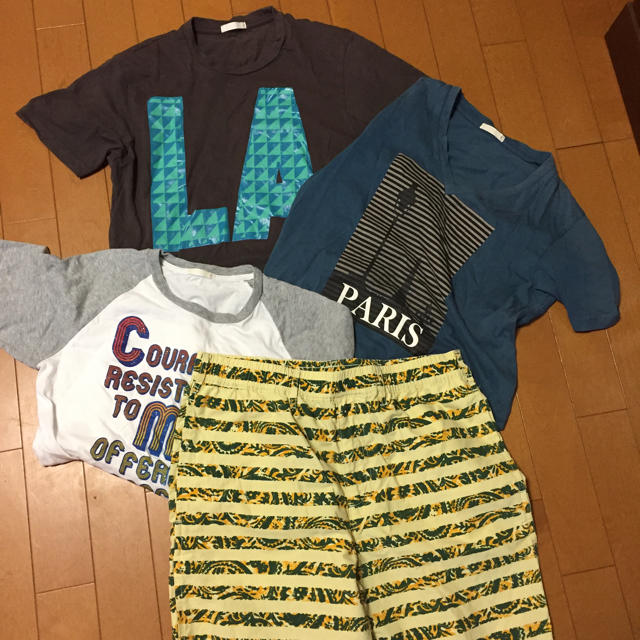 GU(ジーユー)のメンズ Tシャツ3枚セット メンズのトップス(Tシャツ/カットソー(半袖/袖なし))の商品写真