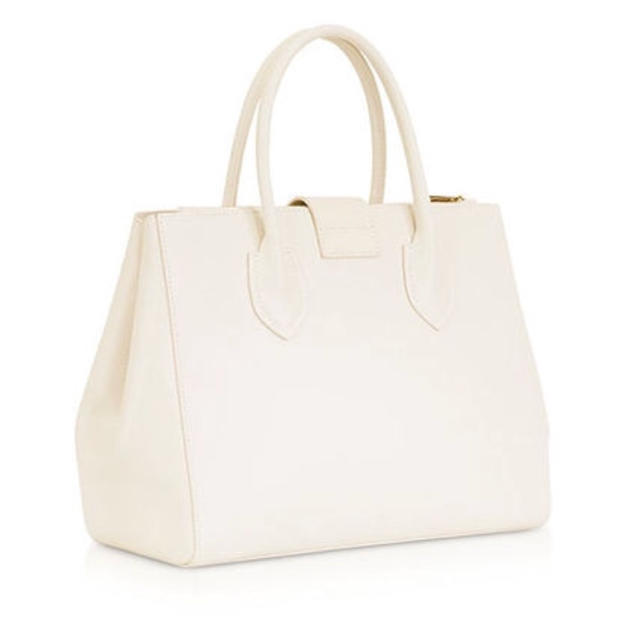 FURLA メトロポリストート バッグ M - トートバッグ