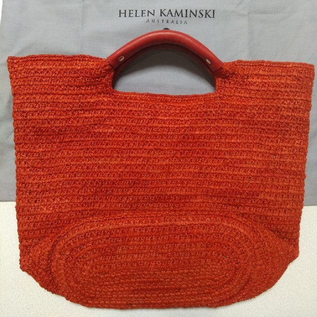 HELEN KAMINSKI(ヘレンカミンスキー)のヘレンカミンスキー　赤　ラフィアバッグ レディースのバッグ(かごバッグ/ストローバッグ)の商品写真