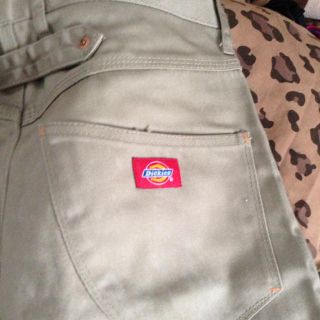 ディッキーズ(Dickies)のディッキーズ チノパン 新品❤(チノパン)