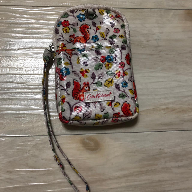 Cath Kidston(キャスキッドソン)のキャスキッドソン 小物入れ 「新品」 レディースのファッション小物(名刺入れ/定期入れ)の商品写真