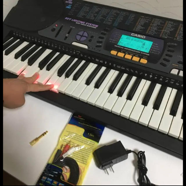 CASIO 電子ピアノ