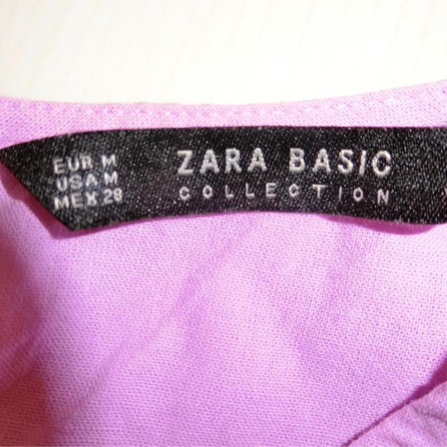 ZARA(ザラ)のZARA ザラ フリルトップス ピンク レディースのトップス(カットソー(半袖/袖なし))の商品写真