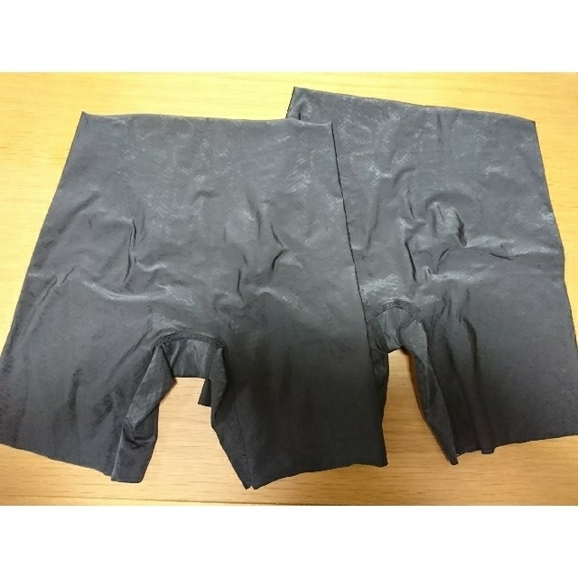 ホルミシス スパッツ 【2枚セット】グラントイーワンズの通販 by ホルミシス スパッツ 【2枚セット】グラントイーワンズの通販 by
