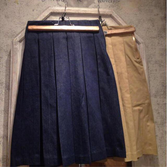 who's who Chico(フーズフーチコ)のchico新品タグ付♡プリーツスカート レディースのスカート(ひざ丈スカート)の商品写真
