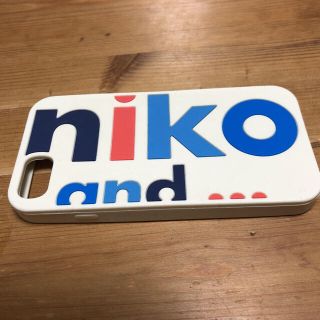 ニコアンド(niko and...)のiPhone8ケース(iPhoneケース)