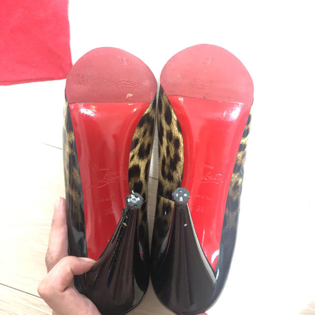 Christian Louboutin(クリスチャンルブタン)のクリスチャンルブタン☆パンプス☆39 レディースの靴/シューズ(ハイヒール/パンプス)の商品写真