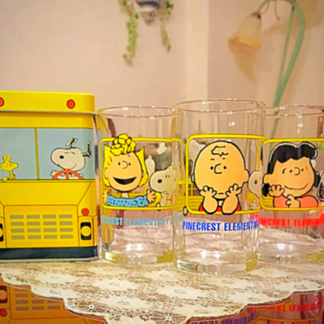 Peanuts スヌーピー 缶入グラス3pセット の通販 By Tasha S Shop ピーナッツならラクマ
