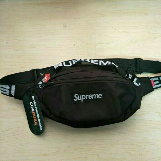 Supreme - 18ss Supreme Waist Bag 黒 新品 国内正規品 本物の通販 by Pin's shop｜シュプリームならラクマ