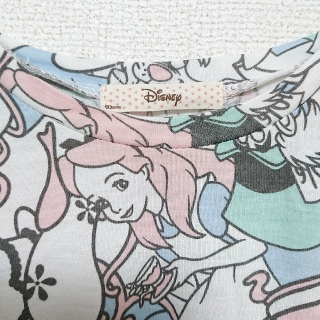 Disney(ディズニー)のディズニー 不思議の国のアリス ロングTシャツ レディースのトップス(Tシャツ(半袖/袖なし))の商品写真