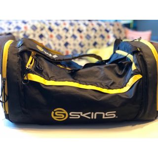 スキンズ(SKINS)のSKINS コカコーラ様 専用(トレーニング用品)