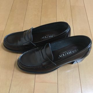 ハルタ(HARUTA)のローファー （美品）(ローファー/革靴)