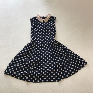 フォーエバートゥエンティーワン(FOREVER 21)の水玉ワンピース👗ドットワンピース(ひざ丈ワンピース)