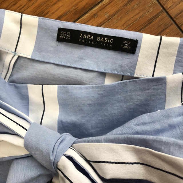 ZARA(ザラ)のZara ザラストライプスカート新品 レディースのスカート(ひざ丈スカート)の商品写真