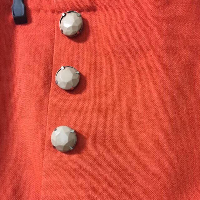 anatelier(アナトリエ)のオレンジのスカート レディースのスカート(ひざ丈スカート)の商品写真