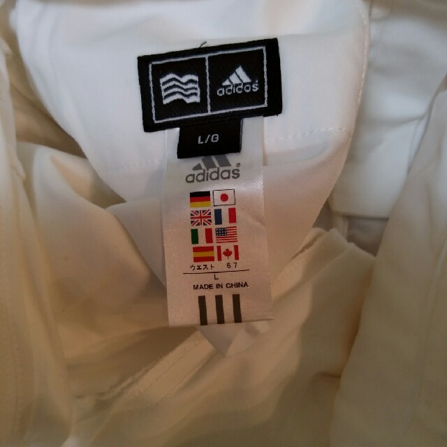 adidas(アディダス)のかめすけ様専用！お値打ちセール美品！アディダスゴルフハーフパンツ スポーツ/アウトドアのゴルフ(ウエア)の商品写真