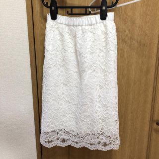 エフデ(ef-de)のタグつき美品(ひざ丈スカート)