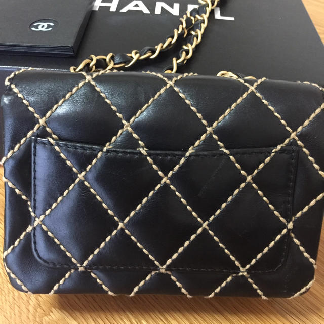 激安な CHANEL - シャネル ミニ マトラッセ ショルダー バッグ