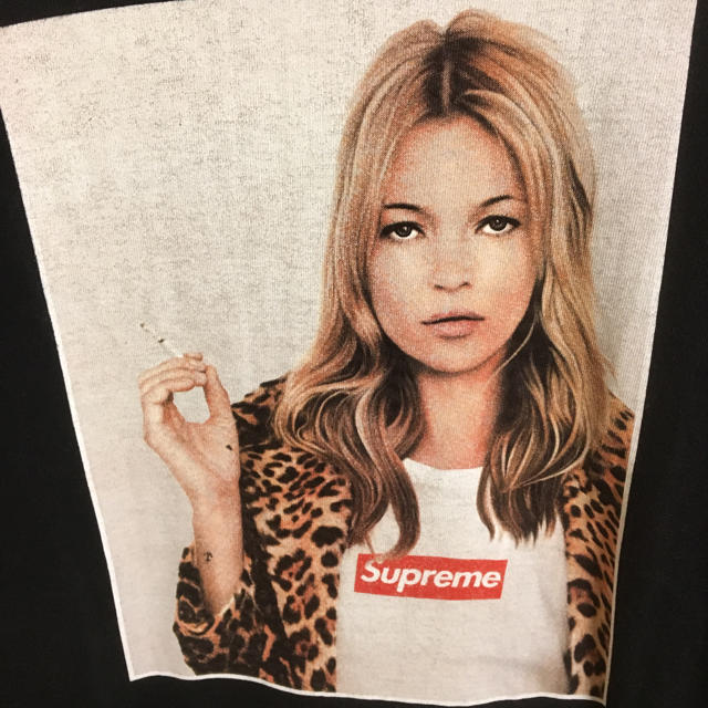 Supreme(シュプリーム)の◼️せいは様 専用 シュプリーム  ケイトモス  Tシャツ 黒 L メンズのトップス(Tシャツ/カットソー(半袖/袖なし))の商品写真