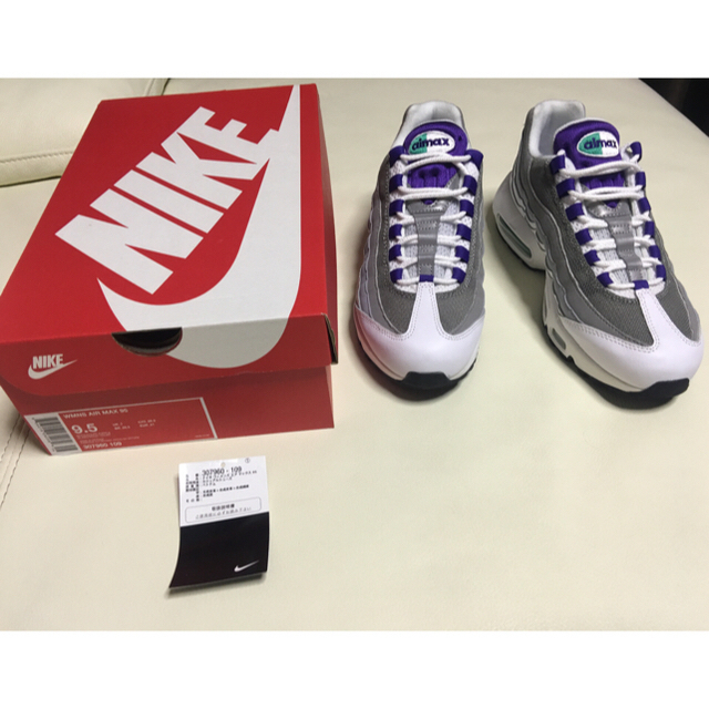 NIKE(ナイキ)のNIKE AIR MAX 95 WMS GRAPE 26.5cm atmos メンズの靴/シューズ(スニーカー)の商品写真