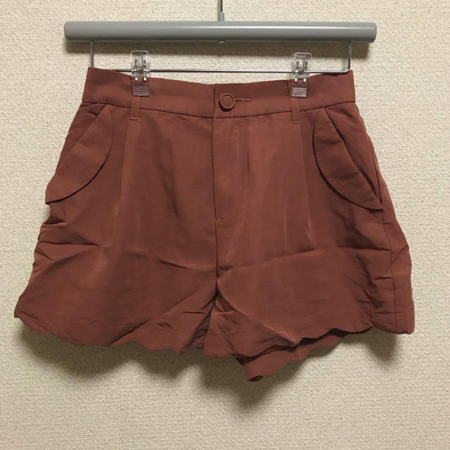 LOWRYS FARM(ローリーズファーム)のLOWRYS FARM ローリーズファーム スモークレッド キュロット レディースのパンツ(キュロット)の商品写真