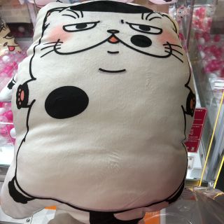 おじさまと猫 ふくまるクッションの通販 by みかん's shop|ラクマ
