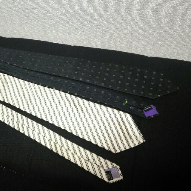 VERSACE(ヴェルサーチ)のVERSACE PaulSmith ネクタイ各1本ずつ メンズのファッション小物(ネクタイ)の商品写真