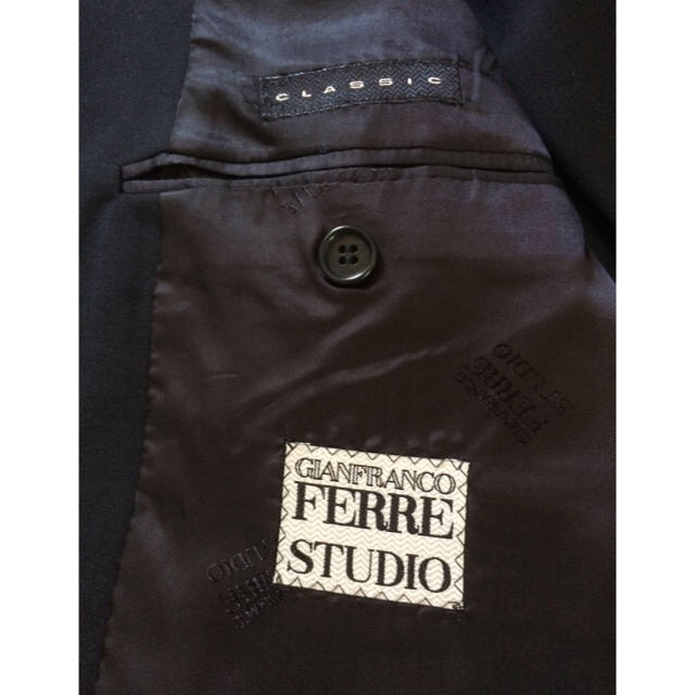 Gianfranco FERRE(ジャンフランコフェレ)のFERRE  スーツ     USED      (新品Yシャツ付) メンズのスーツ(セットアップ)の商品写真