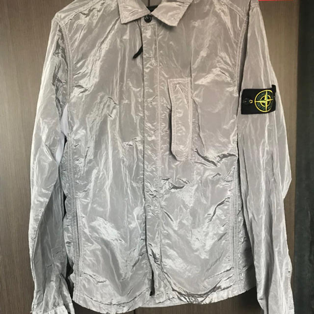 STONE ISLAND(ストーンアイランド)の STONE ISLAND NYLON METAL メンズのトップス(パーカー)の商品写真