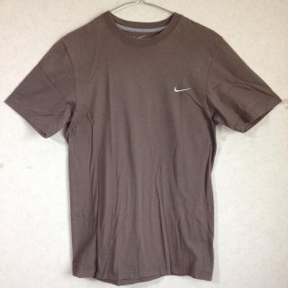 ナイキ(NIKE)のNIKE Tシャツ(Tシャツ/カットソー(半袖/袖なし))