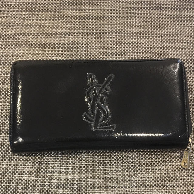 Saint Laurent(サンローラン)のイヴサンローラン 長財布 レディースのファッション小物(財布)の商品写真