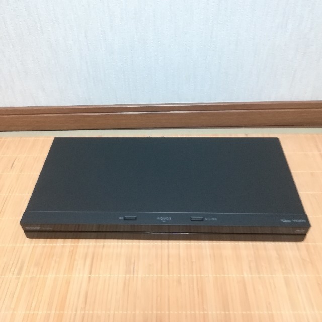 SHARP(シャープ)のブルーレイレコーダー SHARP 美品 スマホ/家電/カメラのテレビ/映像機器(ブルーレイレコーダー)の商品写真