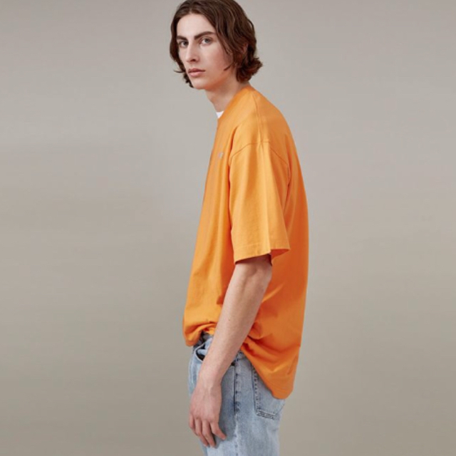 Balenciaga(バレンシアガ)の新品 正規 18ss VETEMENTS Fiberoptic Tshirt M メンズのトップス(Tシャツ/カットソー(半袖/袖なし))の商品写真