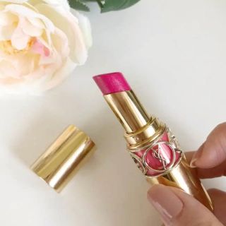 イヴサンローランボーテ(Yves Saint Laurent Beaute)のYSL ルージュ ヴォリュプテ シャイン 6 口紅(口紅)