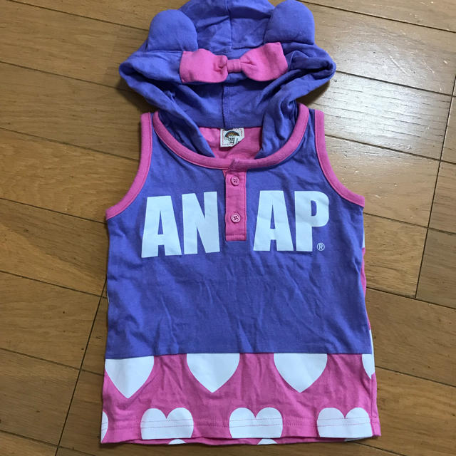 ANAP Kids(アナップキッズ)の90 アナップ フード付きノースリーブ キッズ/ベビー/マタニティのキッズ服女の子用(90cm~)(Tシャツ/カットソー)の商品写真