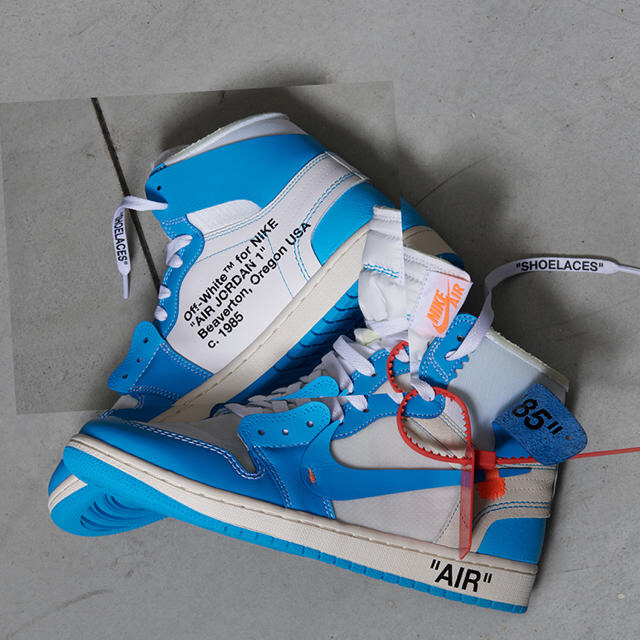 OFF-WHITE(オフホワイト)のAJ1 OFF-WHITE 27.5     メンズの靴/シューズ(スニーカー)の商品写真