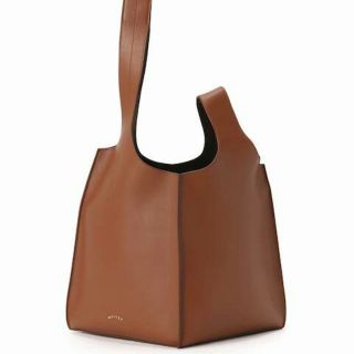 アパルトモンドゥーズィエムクラス(L'Appartement DEUXIEME CLASSE)の【新品未使用】アパルトモンMAIYET Leather Bag(トートバッグ)