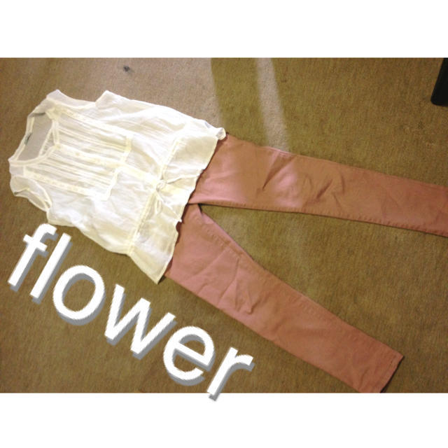flower(フラワー)のflowerカラースキニー＊ピンク レディースのパンツ(デニム/ジーンズ)の商品写真
