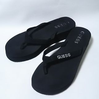 ゲス(GUESS)の希少海外限定!GUESSゲス高級大人のビーチサンダル黒26cm即完売品！ (サンダル)