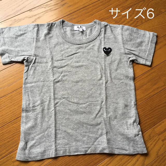 COMME des GARCONS(コムデギャルソン)のコムデギャルソン Tシャツ サイズ6 キッズ/ベビー/マタニティのキッズ服男の子用(90cm~)(Tシャツ/カットソー)の商品写真