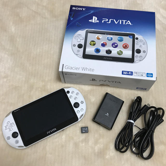 ★本体傷少★ PlayStation Vita グレイシャー・ホワイト