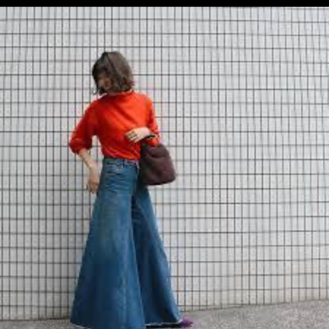 MM6(エムエムシックス)のMM6 マルジェラ デニムスカートパンツ新品未使用 レディースのパンツ(デニム/ジーンズ)の商品写真