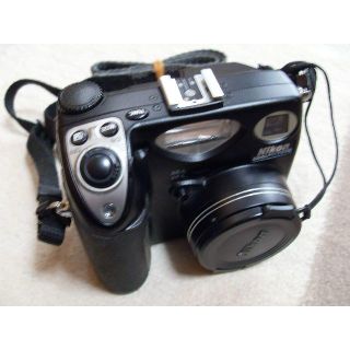 ニコン(Nikon)の Nikon COOLPIX 5000 5.0MEGA 3倍中古(コンパクトデジタルカメラ)